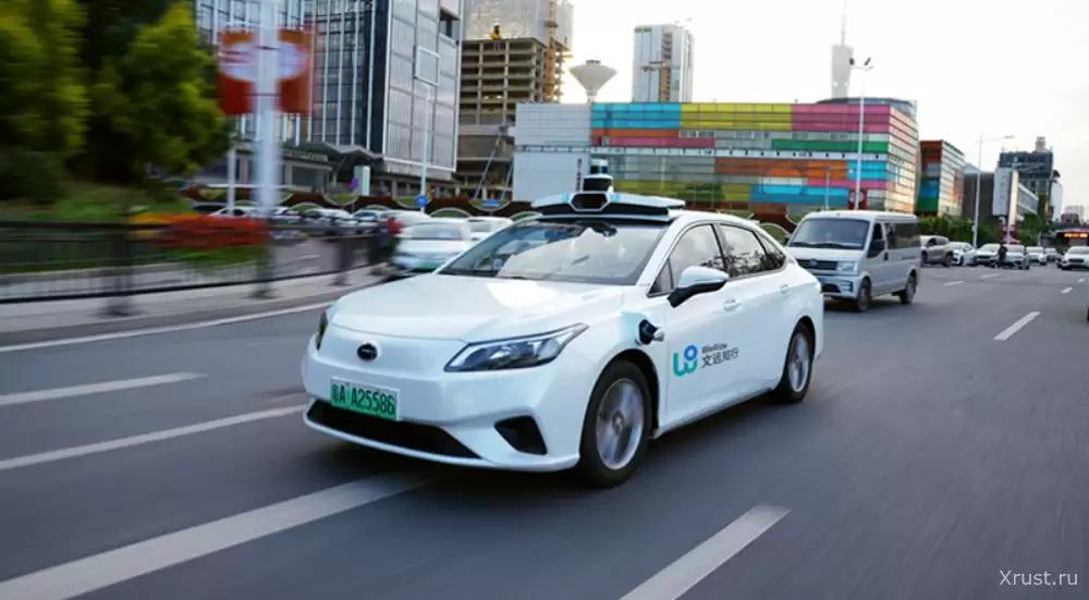 Chinese Robotaxis Expand to the Welcoming Countries of the Persian Gulf