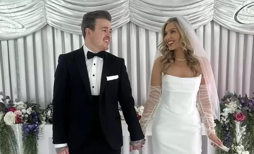 **X-Factor Star Eoghan Quigg and His Wife Celebrated Their Wedding at Home**